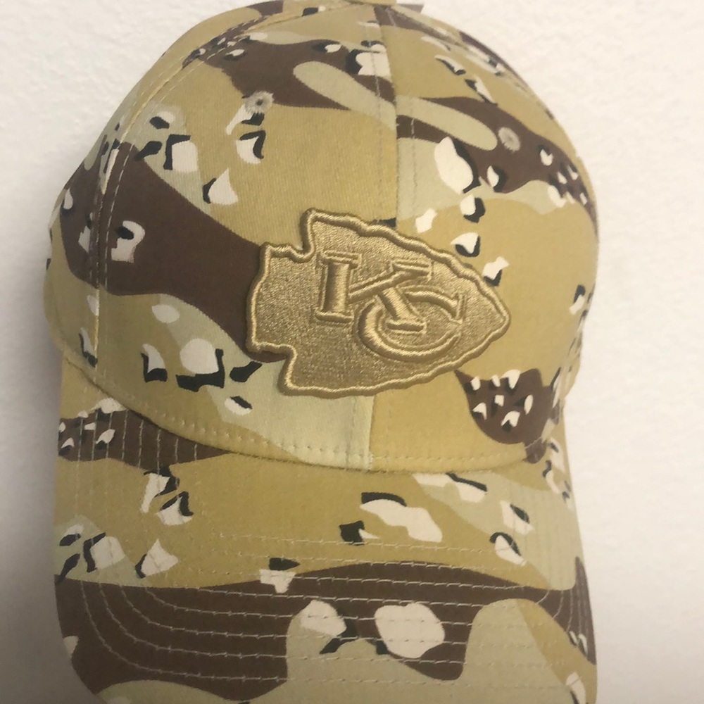 Kansas City chiefs retro camouflage One size hat